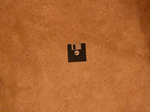 animation de disquettes noires et beiges formant un 42 en mosaique